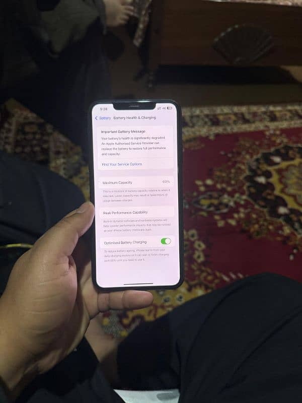 IPhone 11 pro Max in very condition official PTA approved 6