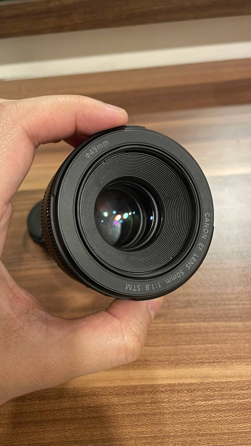 Canon 50mm f/1.8 Lens Brand new 10/10 3