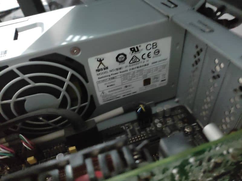 Asus AMD A4 Pro (Gaming PC) 8