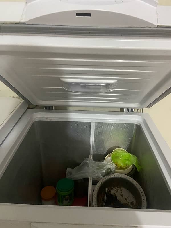 dawlance double door freezer 4