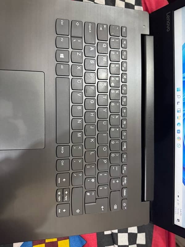 lenovo laptop i5 7th gen 3