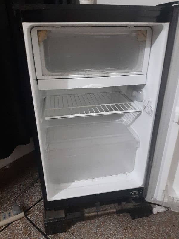 Room Small Fridge 0