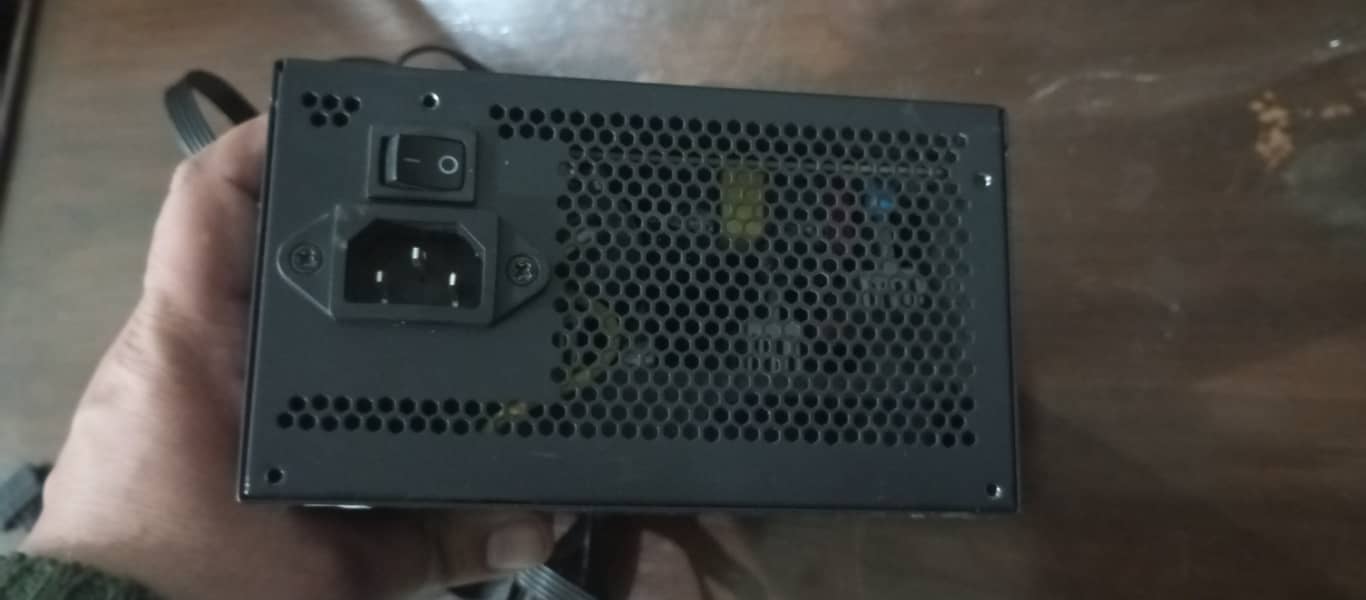 Redragon Power supply unit 4