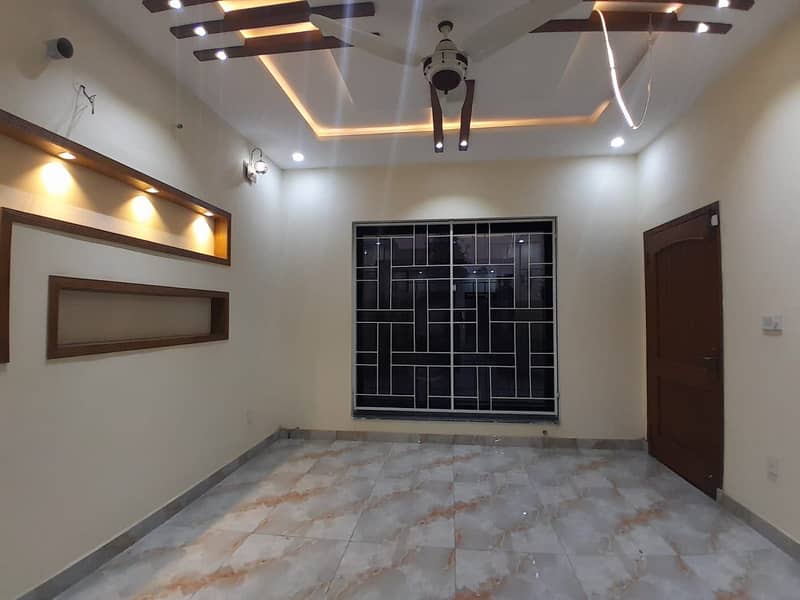 BRAND NEW HOUSE OF 8 MARLA AVAILABLE FOR SALE IN BAHRIA ORCHARD LAHORE 1