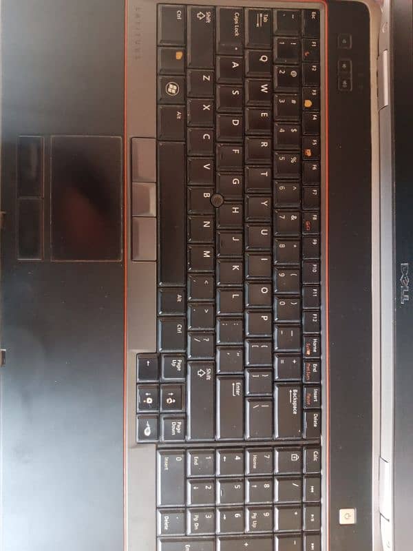 Dell E6520 1