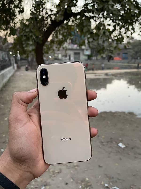 iphone xs PTA approved 256gb 0