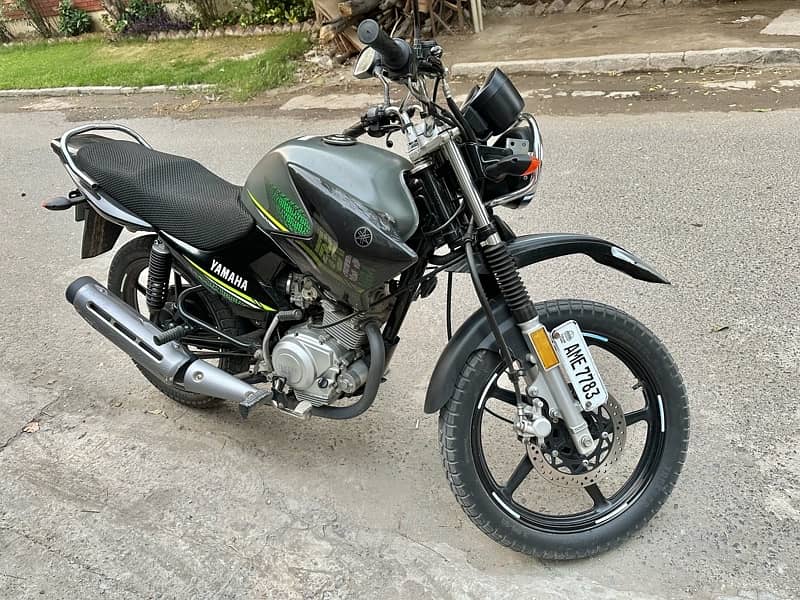 Yamaha YBR 125G 5