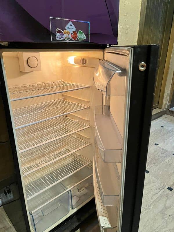 Electrolux company Fridge in good condition 3