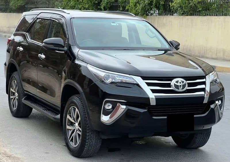 Toyota Fortuner 2018 1