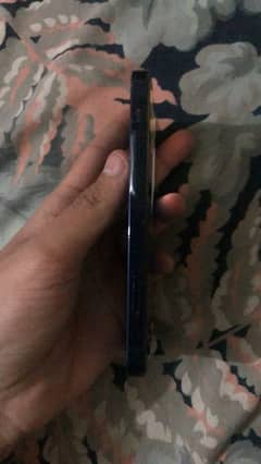 iphone 12 mini all ok kohi falat nehi 64 gb 10by9 condition