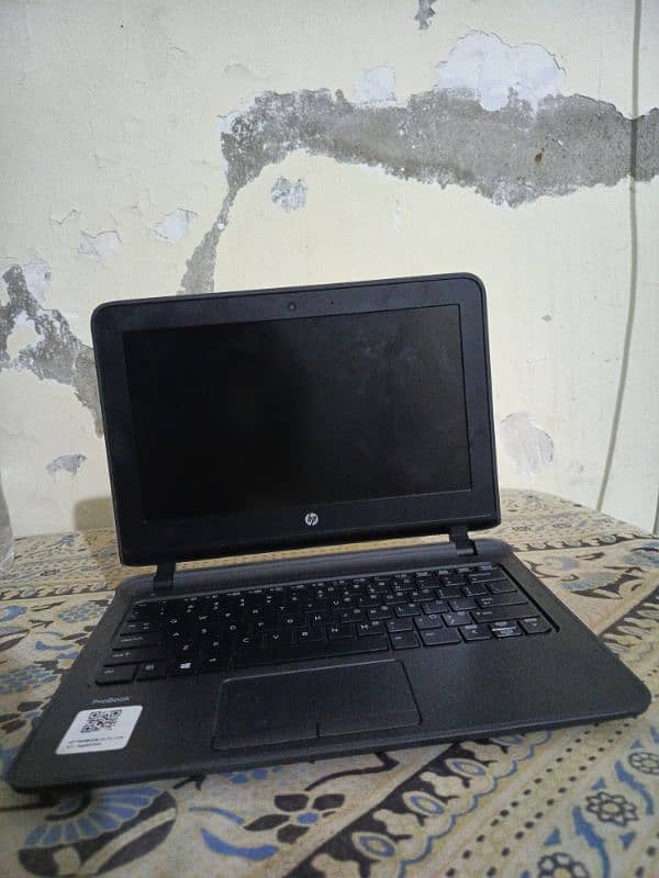 Laptop HP ProBook 11 G2 Cor 0