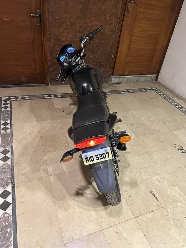 Ybr 125 2017 4