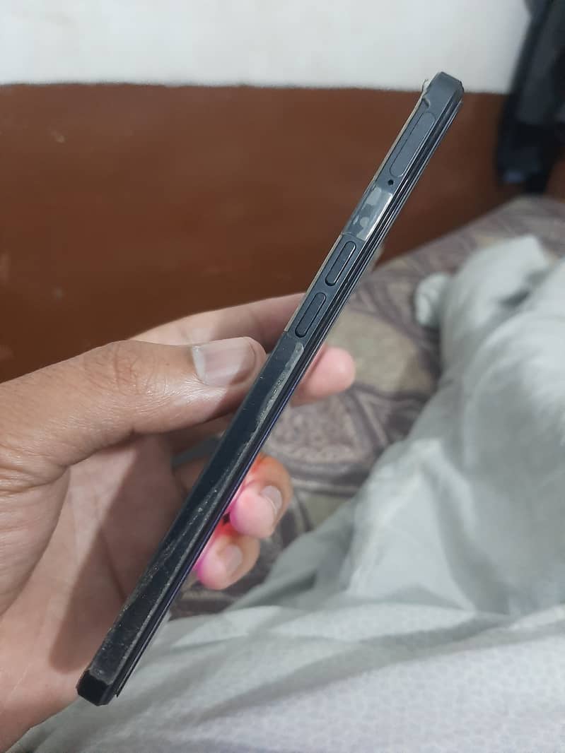 OPPO f21 pro 8_128  with box and orignal charger exchange possible 6