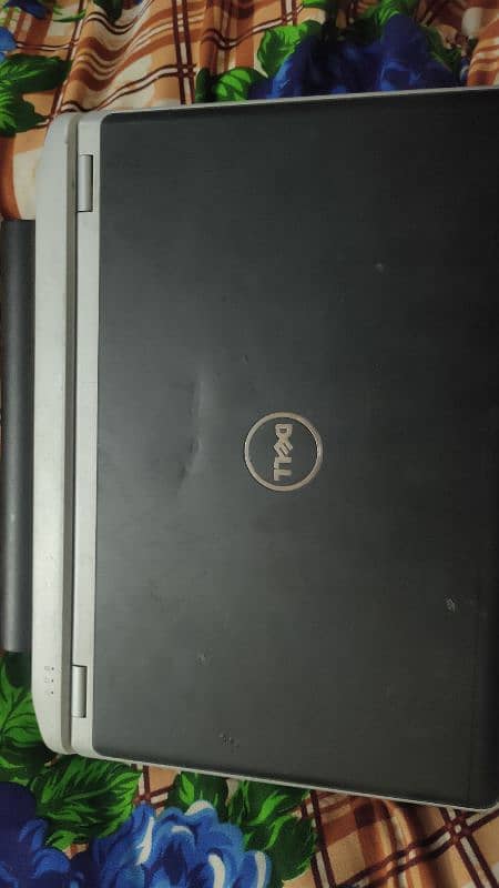 Used Dell Latitude E6230 – Budget-Friendly & Fully Functional 2