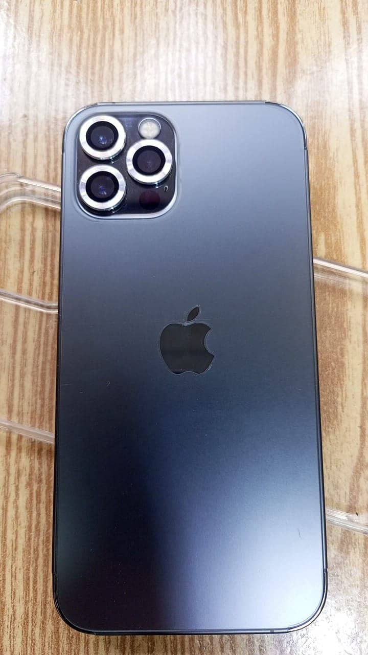 Apple iPhone 12 Pro 2