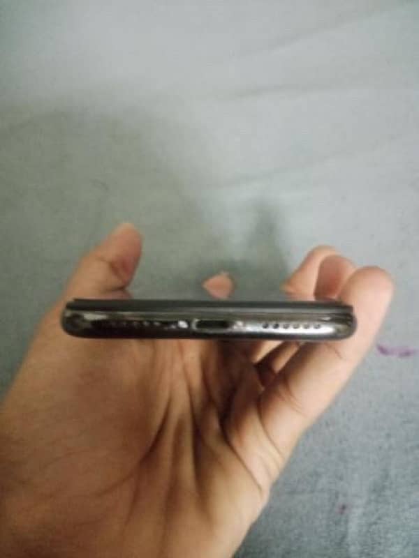 iphone x not pta orignal panel 4