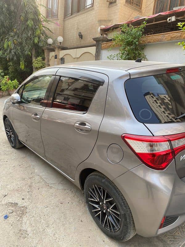 Toyota Vitz 2018 3