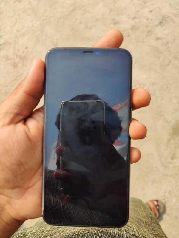 I phon xs max 256 gb double sim pta approved 4