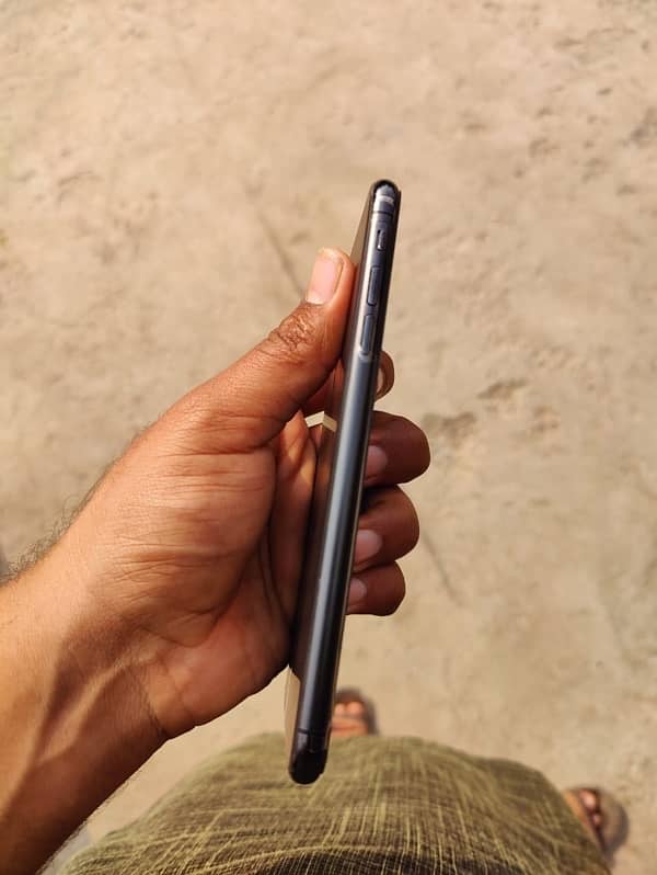 I phon xs max 256 gb double sim pta approved 6