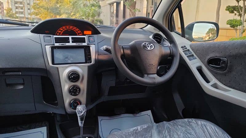 Toyota Vitz 2008 15