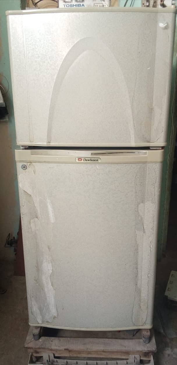 Dawlance refrigerator 0