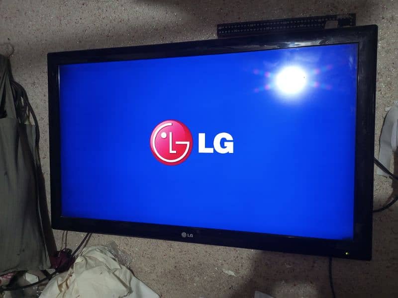 LG 42 inch lcd all ok 3