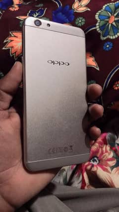 oppo F1s