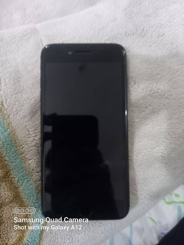 Iphone 8 plus 10/10 condition 5