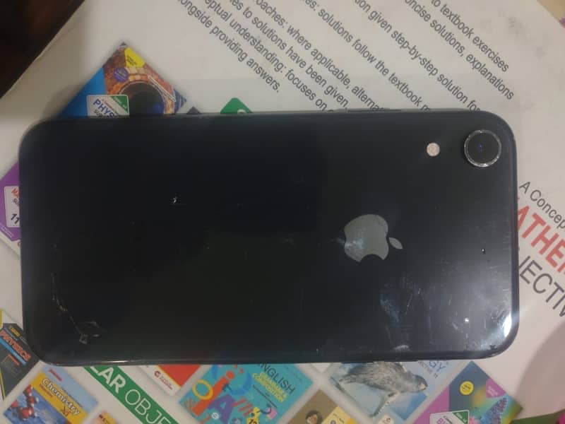 IPHONE XR LLA MODEL NON PTA 3