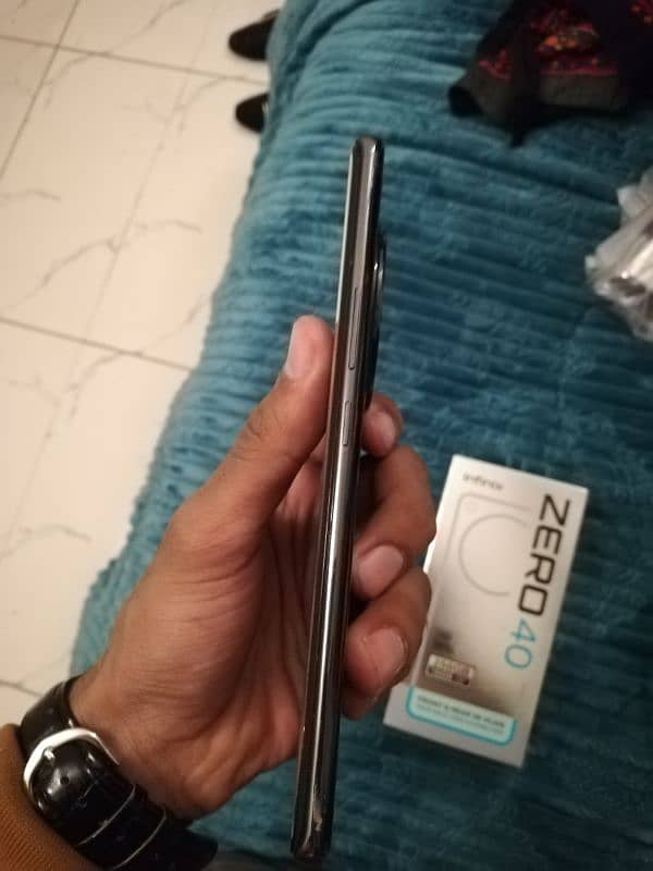 INFINIX ZERO 40 10/10 CONDITION for sale 4