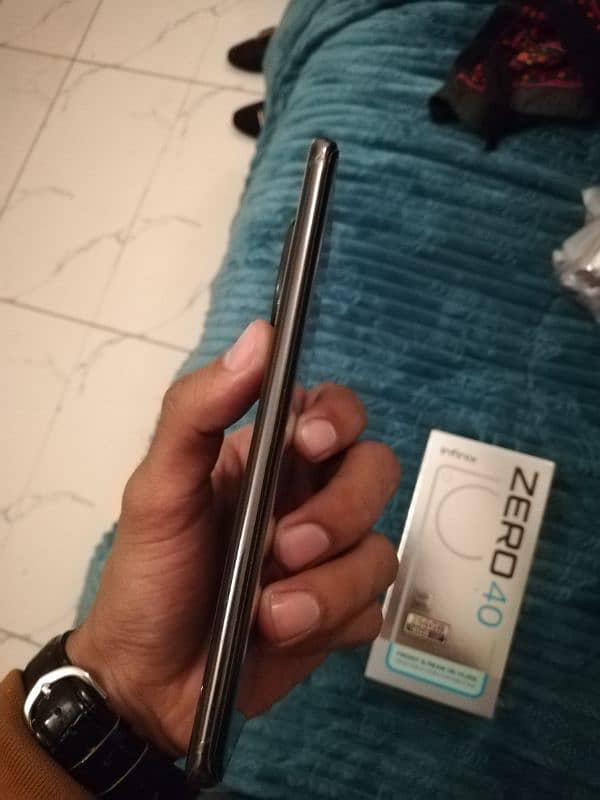 INFINIX ZERO 40 10/10 CONDITION for sale 5