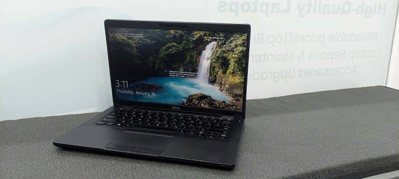 Branded dell Latitude 5400 3