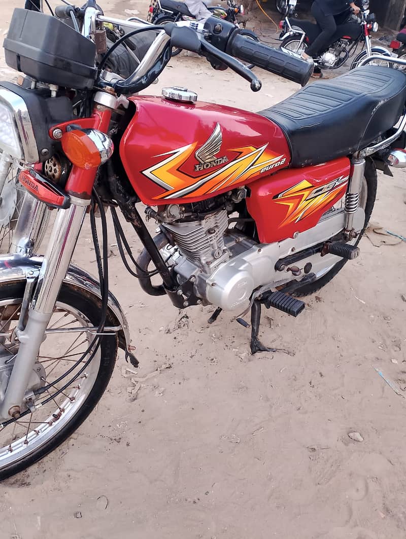 Honda CG 125 2021 month 12 registration 2022 Karachi nmbr 1