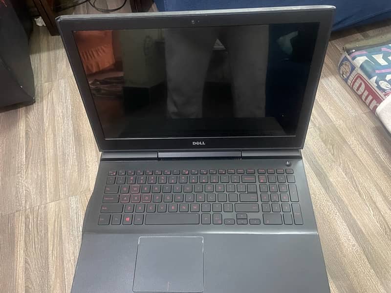 Dell Inspiron 15 7000 Gaming 1