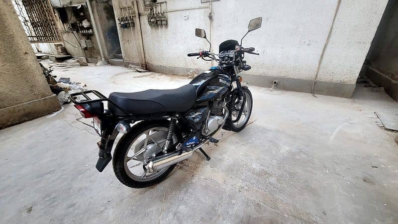 Suzuki GS 150 SE Limited Edition 8