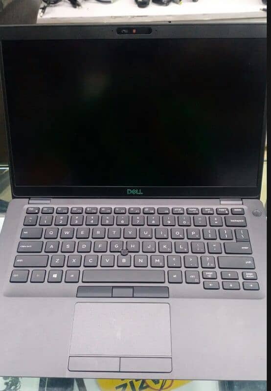 Branded dell Latitude 5400 0