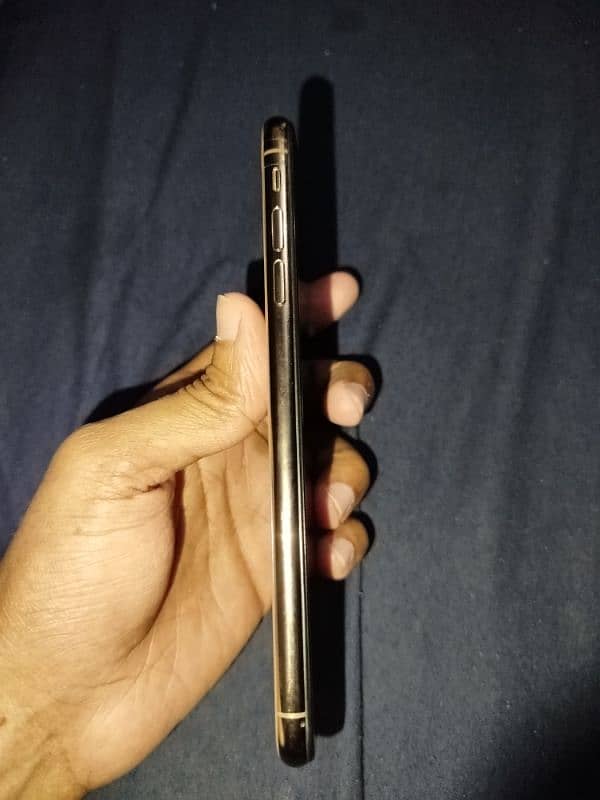 Iphone XS Max 256GB Non-PTA 1