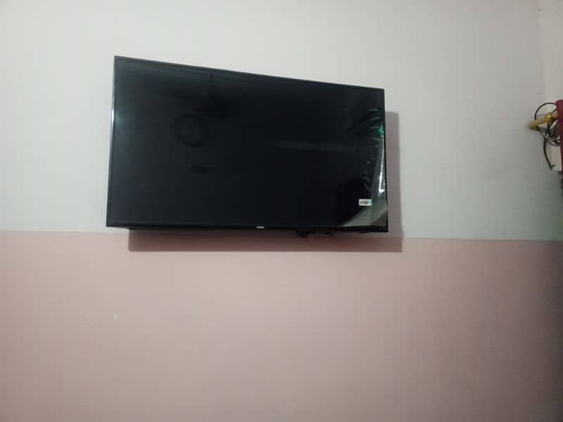 Haier 42 inch led 1