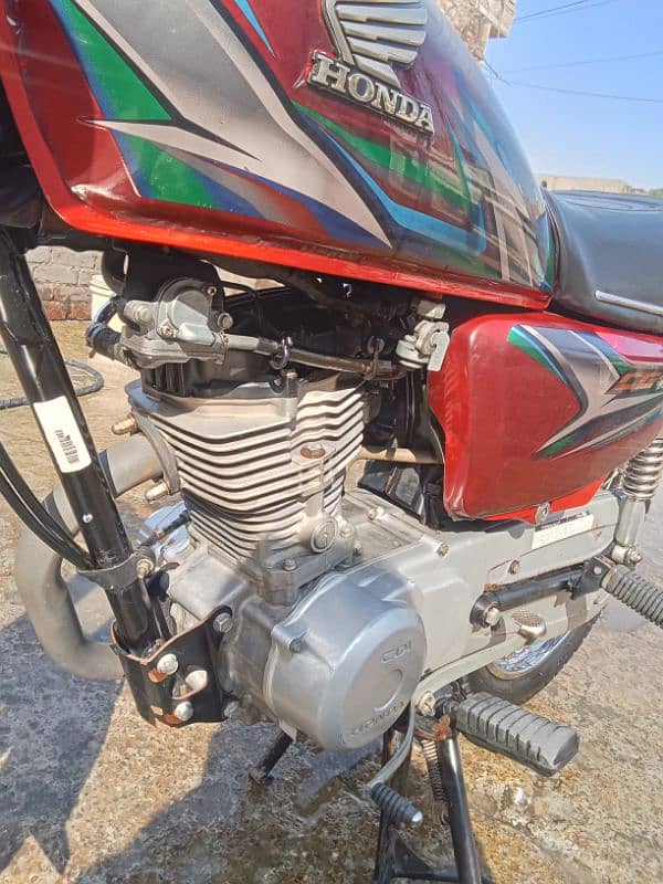 Honda 125 6