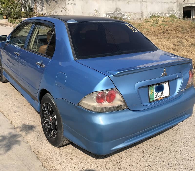 Mitsubishi Lancer 2005 1.3 Automatic 3