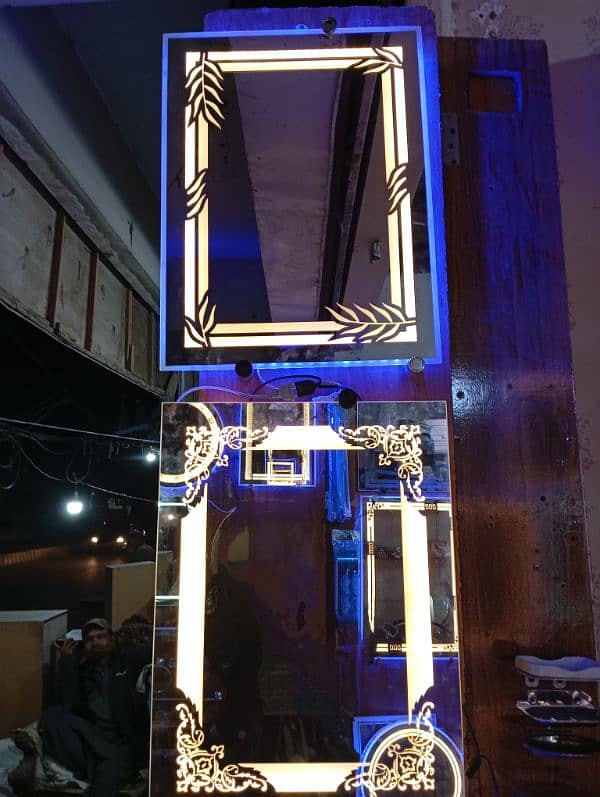 led mirror 18