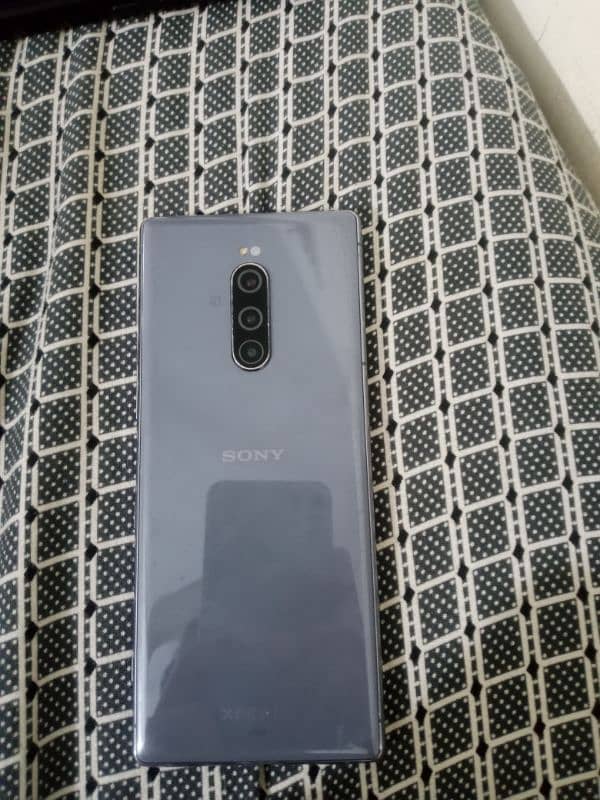 gaming Sony Xperia 1  10/10 condition 8