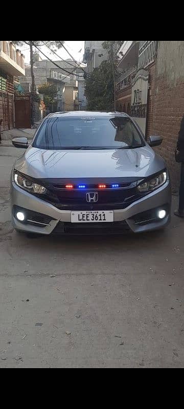 Honda Civic Oriel 2017 4