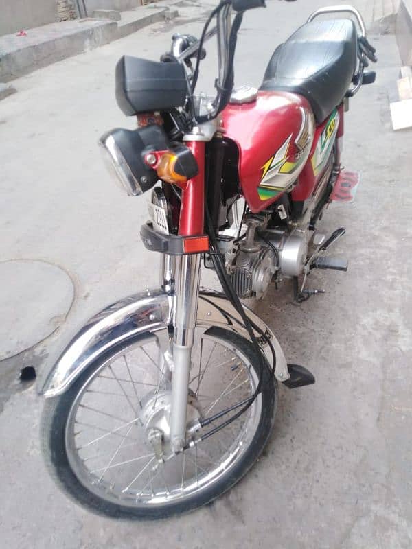 Brand New Bike Honda CD 70 2