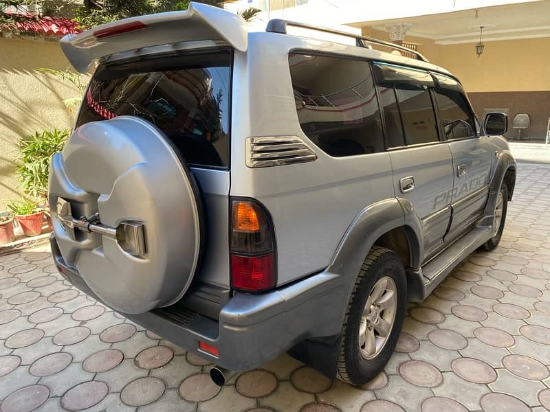 Toyota Prado 1997 3