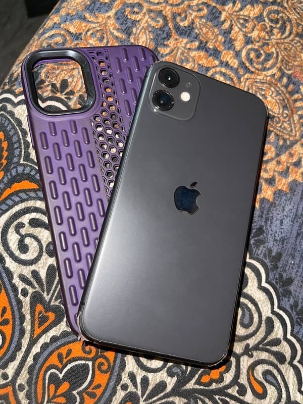 iphone 11 64gb 87b. h    jv 1