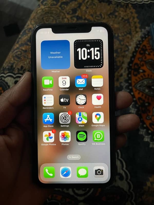 iphone 11 64gb 87b. h    jv 12