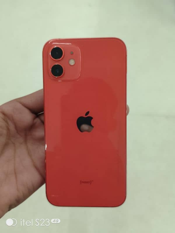 iphone 12 non pta 10/10 condition water pack just face id of 0