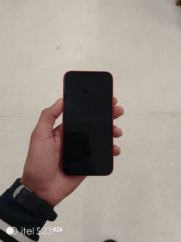 iphone 12 non pta 10/10 condition water pack just face id of 5