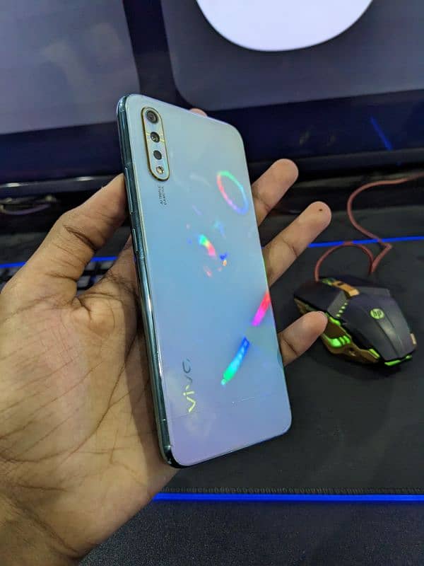 vivo s1 1